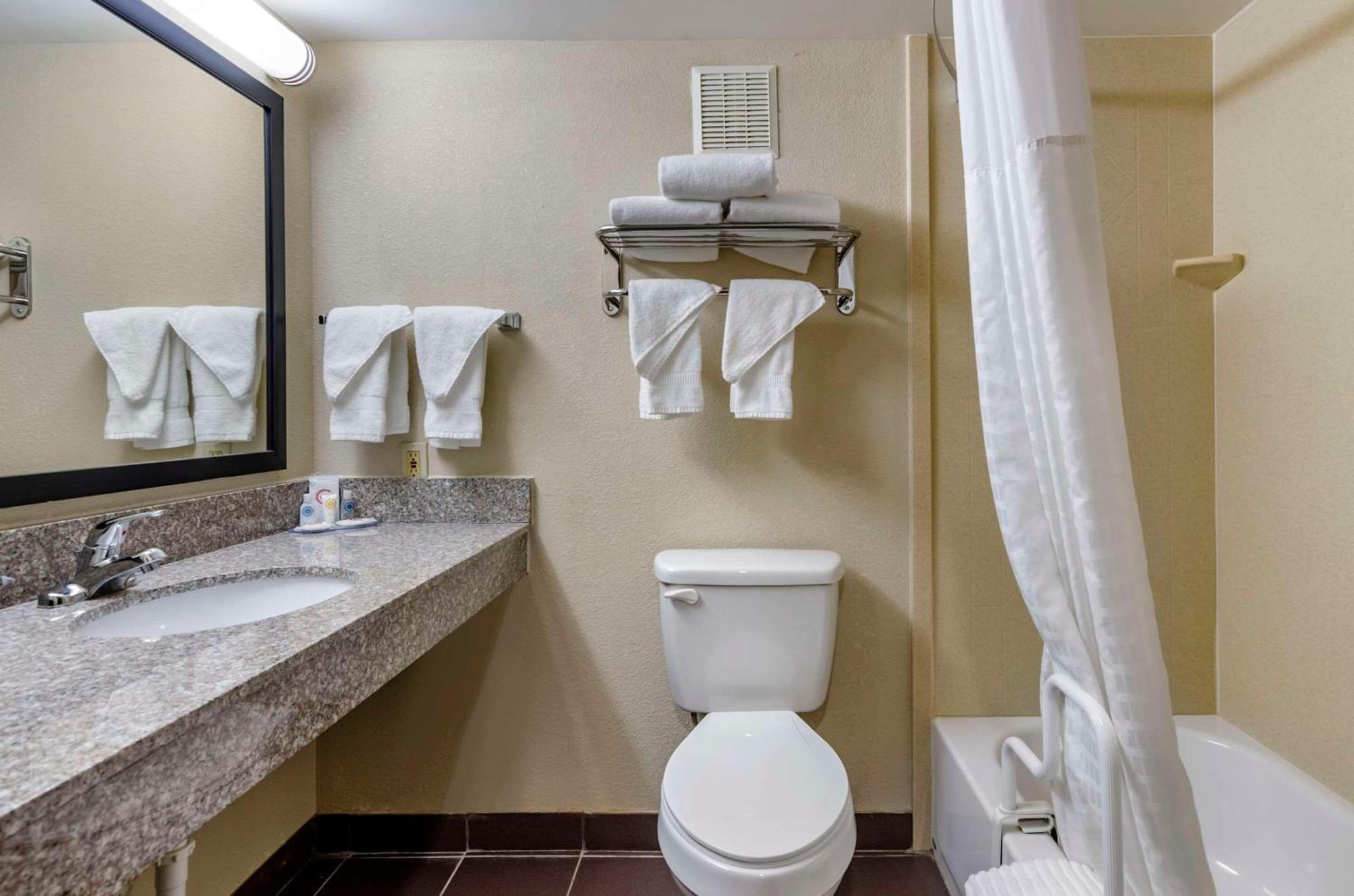 Comfort Inn & Suites Raphine - Lexington Near I-81 And I-64 Экстерьер фото